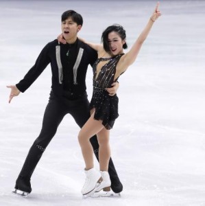 开云体育-世锦赛“葱桶”重返赛场 金博洋闫涵力保冬奥名额